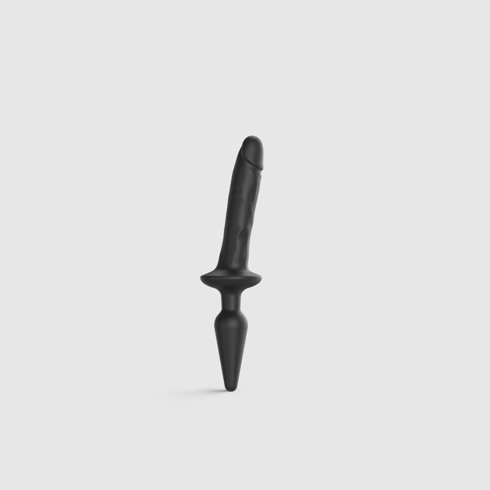 Strap-on-me Switch Plug-in Realistic Dildo Nero